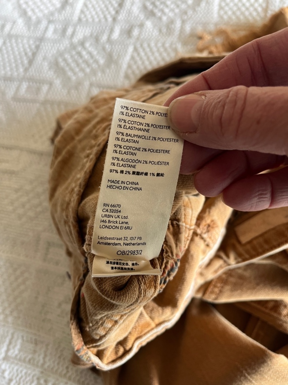 Pilcro Straight-Leg Cargo Pants in Warm Tan - Picture 12 of 13